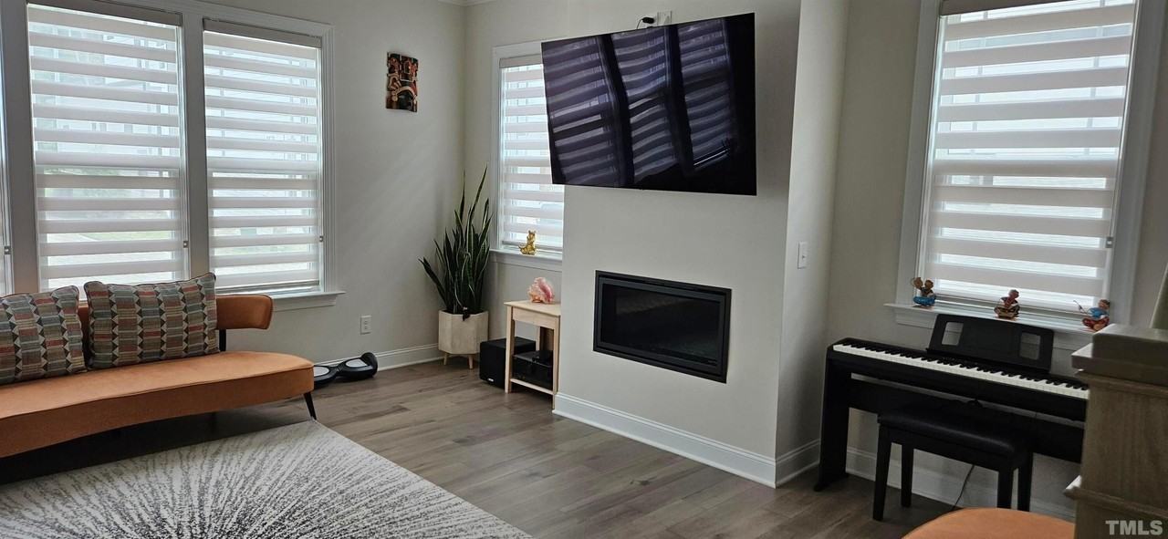 204 Cotten Dr #204 - Photo 6 of 20
