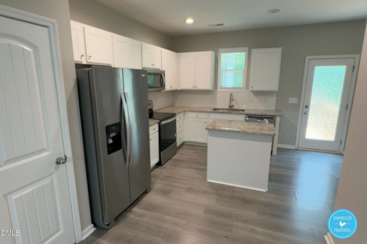 109 Stewarts Knob Dr - Photo 7 of 18