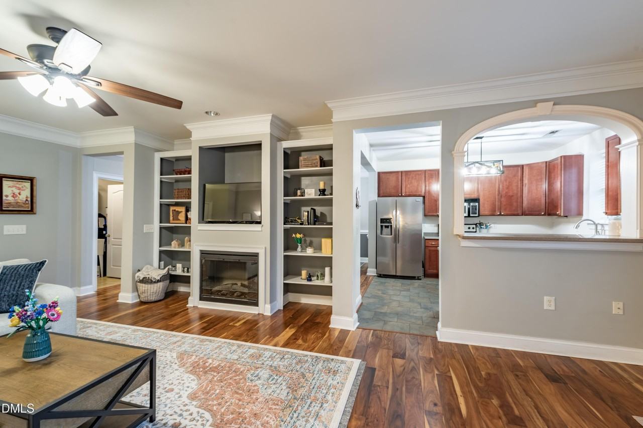 3811 Lunceston Way #004 - Photo 3 of 30