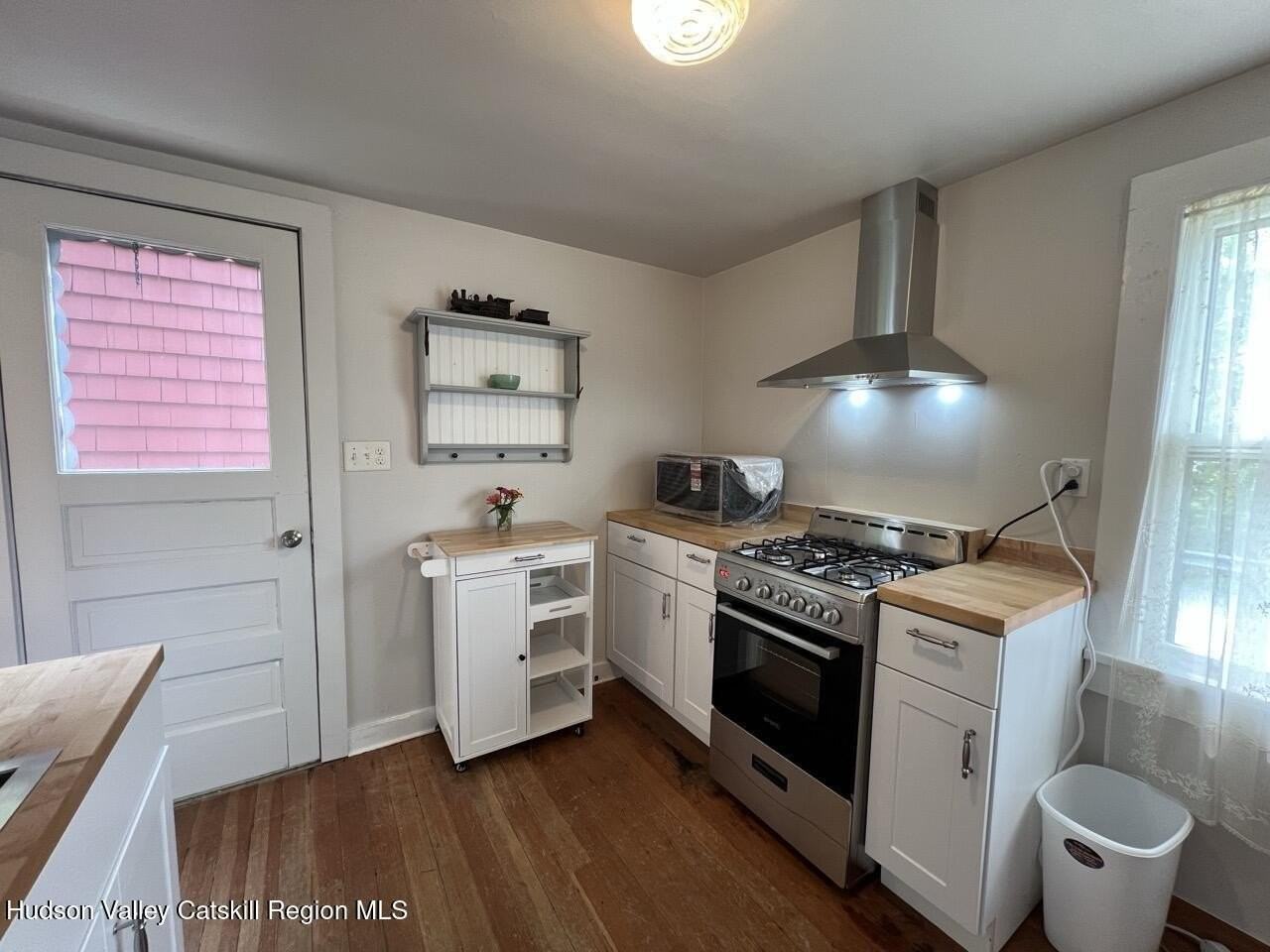 7 Pohndorf Drive - Photo 5 of 17