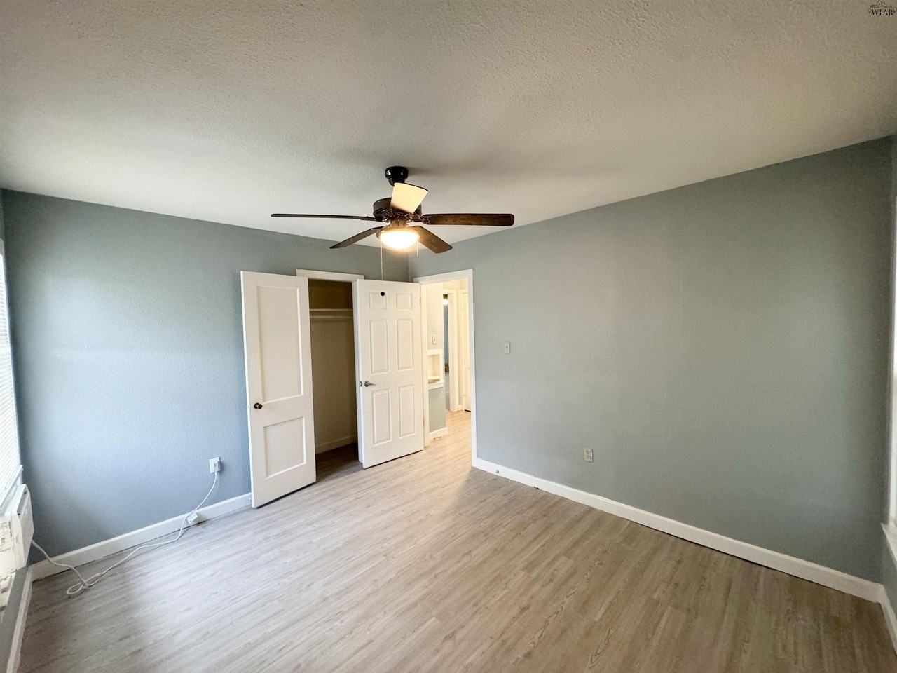 4014 Boren Ave #A - Photo 5 of 10