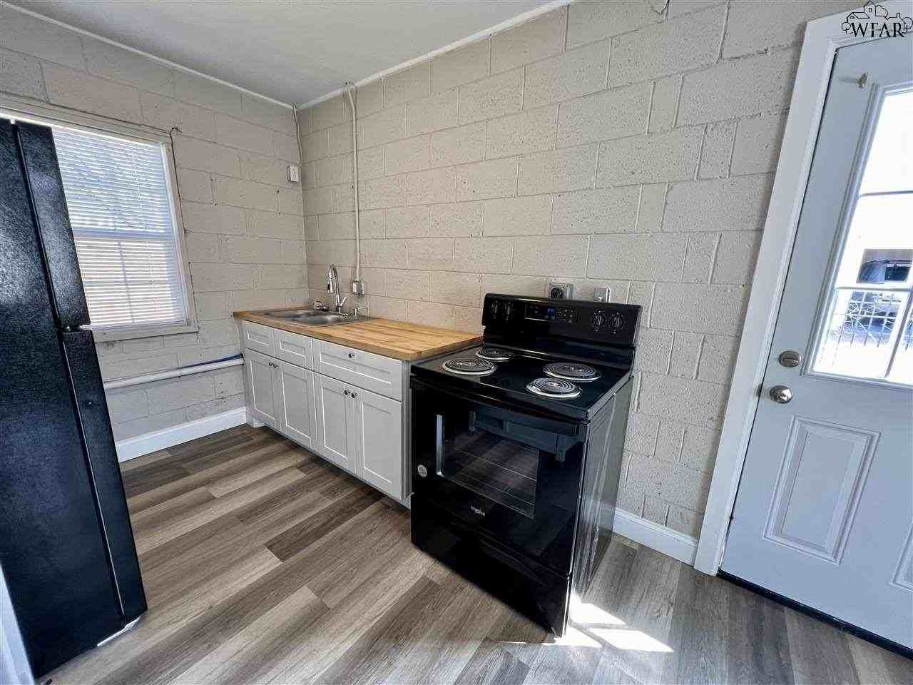 2405 Bullington St #REAR - Photo 4 of 9