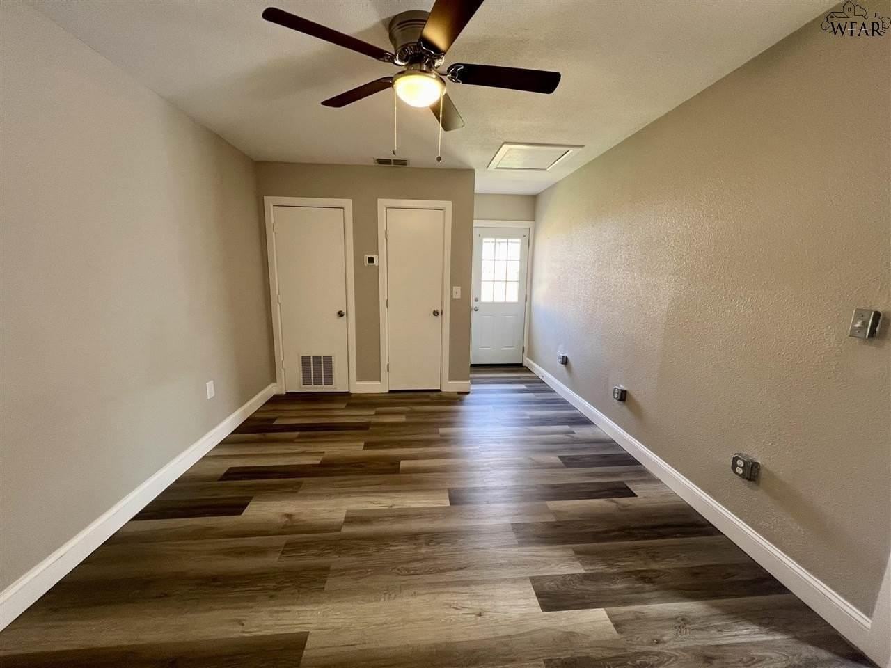 2405 Bullington St #REAR - Photo 6 of 9