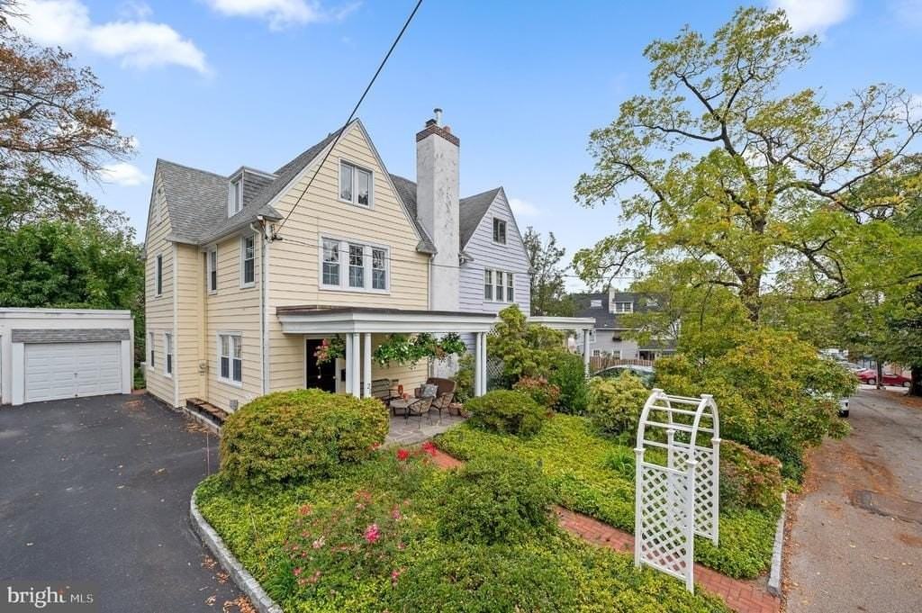 20 Tenmore Rd - Photo 2 of 26