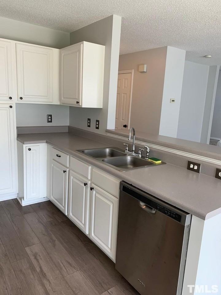 6120 Saybrooke Dr - Photo 5 of 7