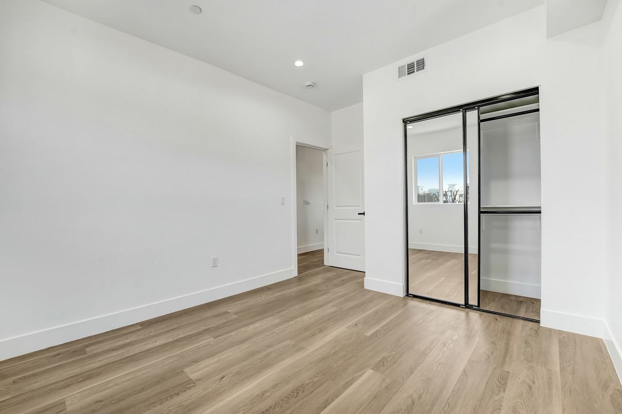4338 1/2 La Clede Ave #4338-1-2 - Photo 4 of 24