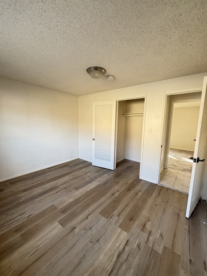 1215 E 43rd Pl #1 - Photo 2 of 18