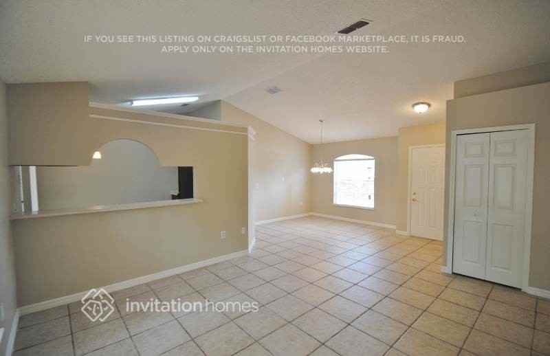 6410 Golfview Ave - Photo 2 of 13