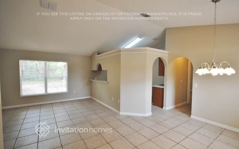 6410 Golfview Ave - Photo 3 of 13