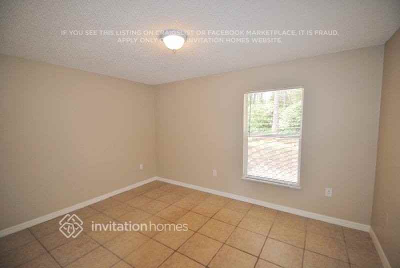 6410 Golfview Ave - Photo 7 of 13
