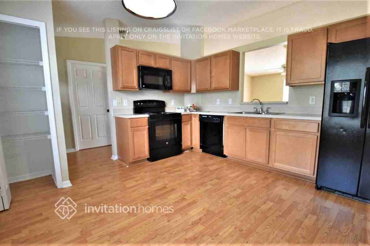 1460 Casa Rd - Photo 5 of 12