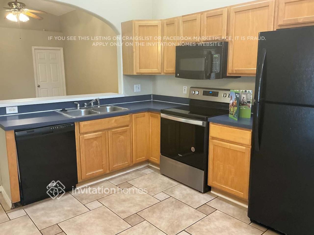 2912 Summer Winds Cir - Photo 5 of 16