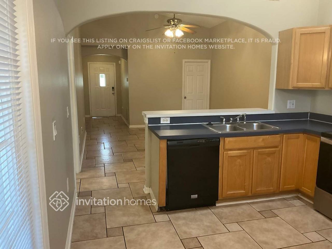 2912 Summer Winds Cir - Photo 6 of 16