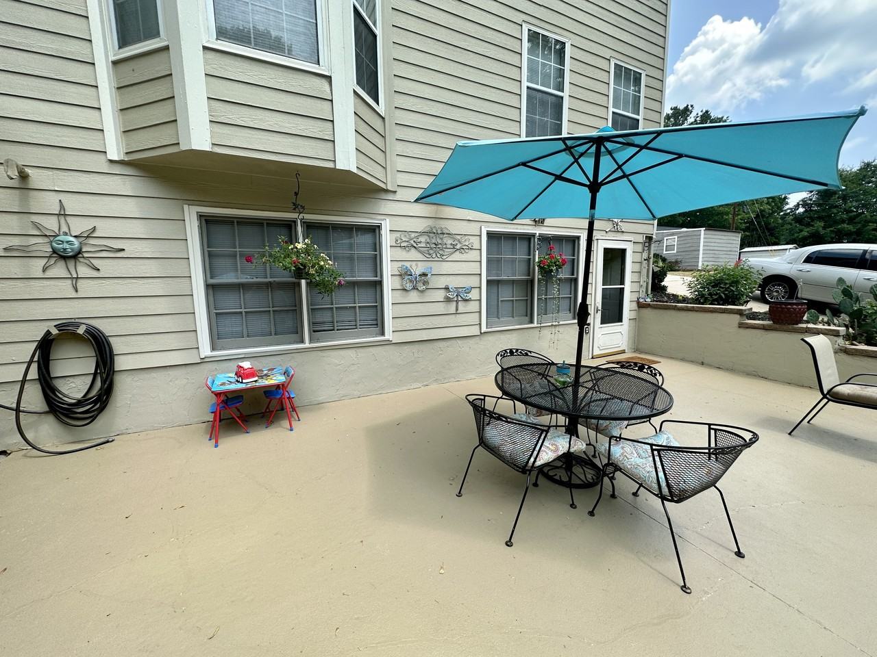 20 Coffey Ln #1 - Photo 4 of 22