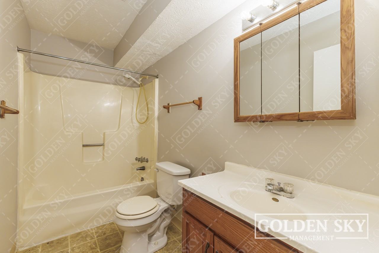 915 N Muessing StUnit 108 #108 - Photo 6 of 10
