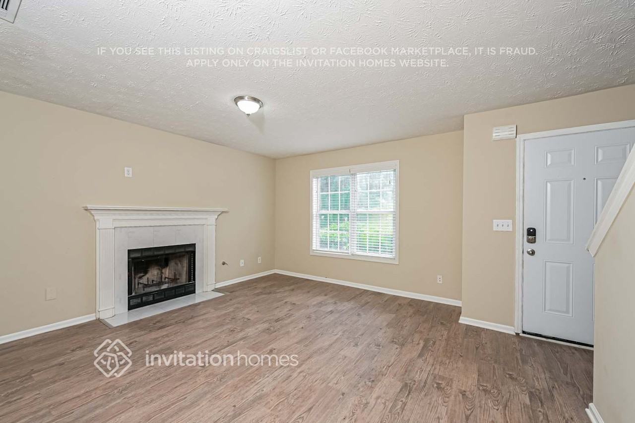 535 Devonshire Walk Dr - Photo 5 of 18