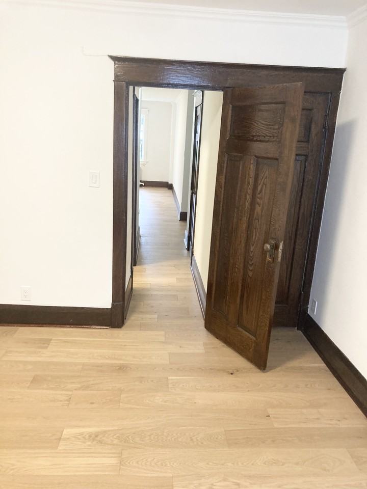 8 High Park Avenue #10 - Photo 5 of 13