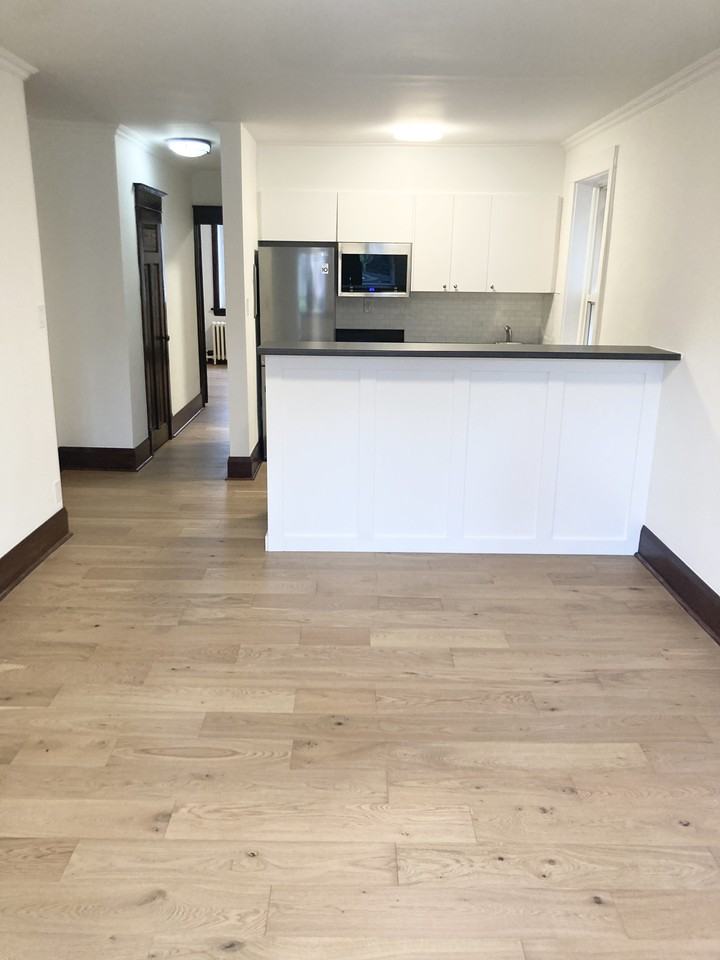 8 High Park Avenue #10 - Photo 3 of 13