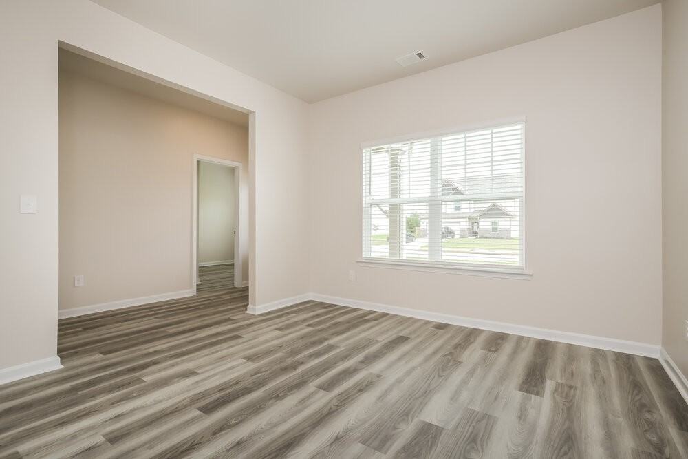 1420 Sodbuster Dr - Photo 5 of 16