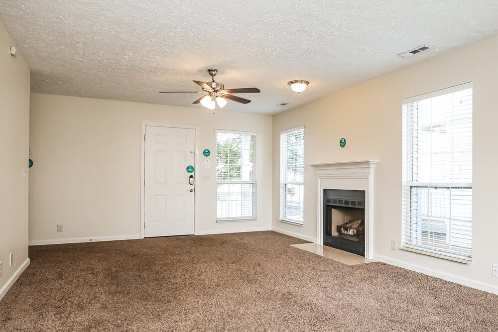 3508 Glenfalls Dr - Photo 4 of 17