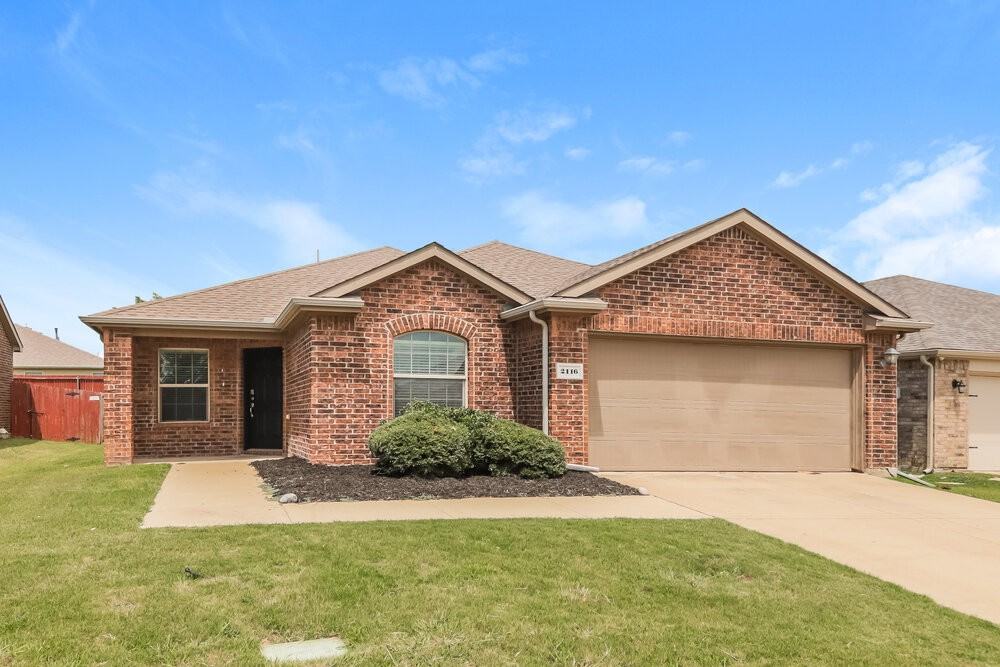 2116 Meadow View Dr - Photo 3 of 16