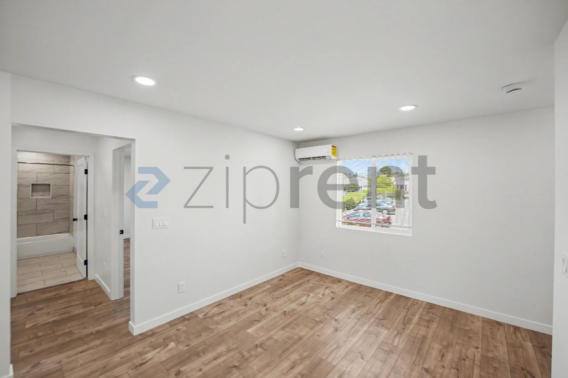 1412 1/2 N Hazard Ave - Photo 5 of 10