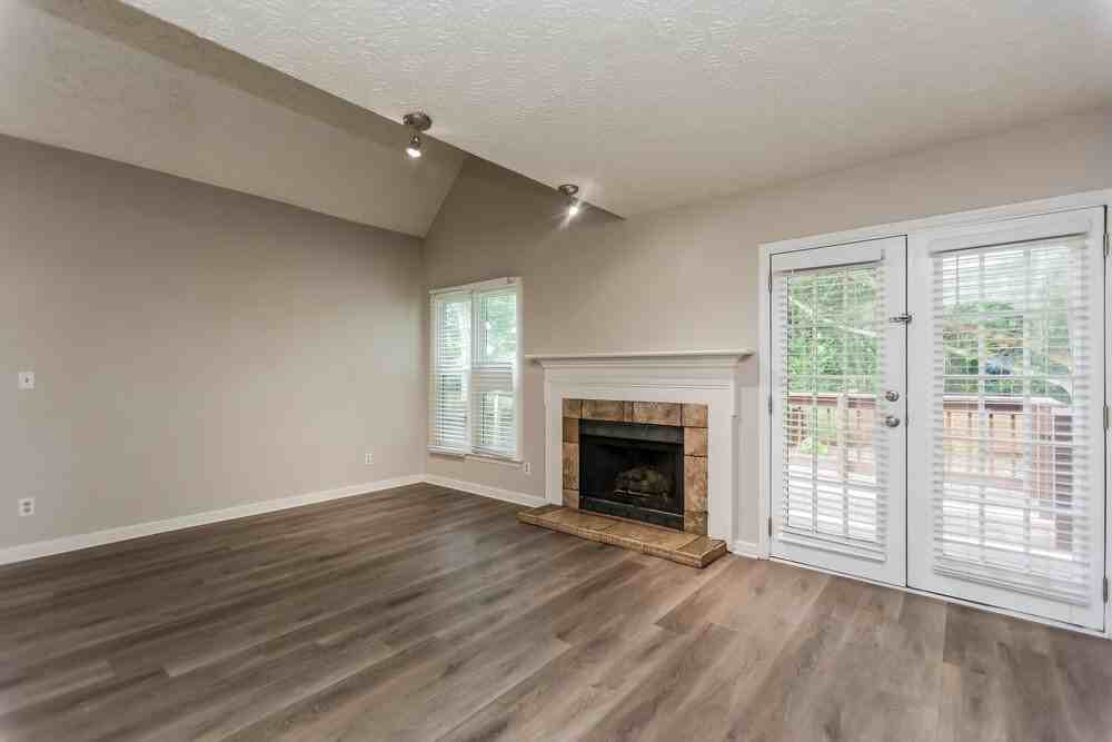 4805 Shallow Farm Dr Ne - Photo 4 of 17