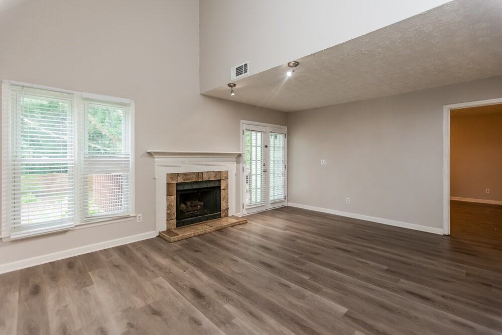 4805 Shallow Farm Dr Ne - Photo 5 of 17