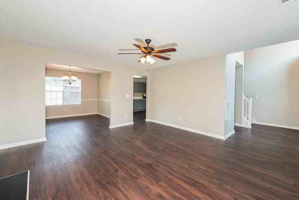 3370 Spring Mesa Dr - Photo 6 of 18