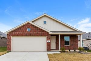 featured image of 1017 Crestview Dr