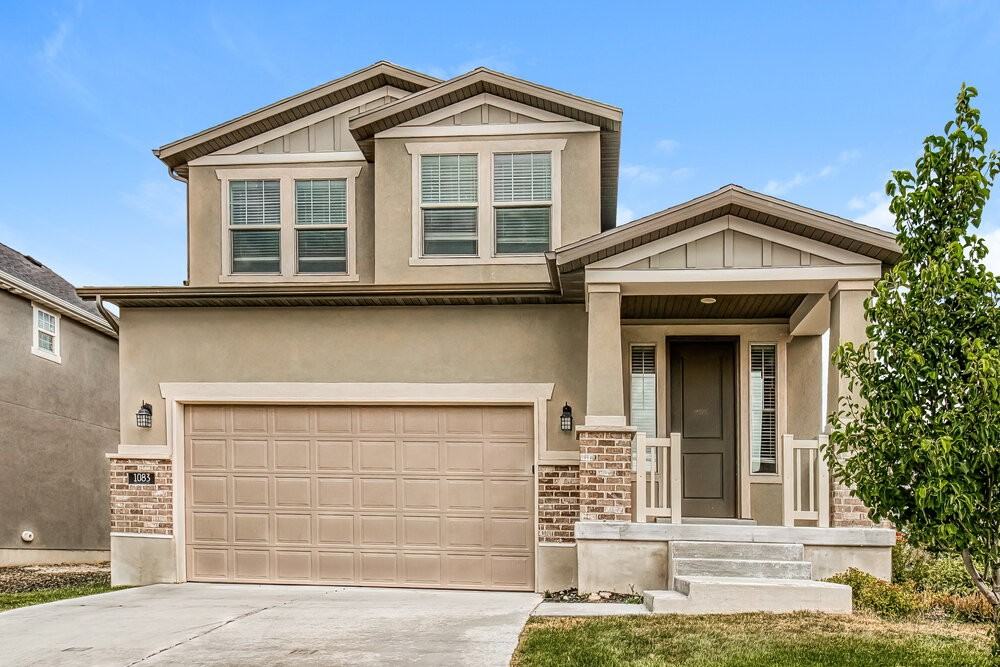 1083 W Osprey Dr
