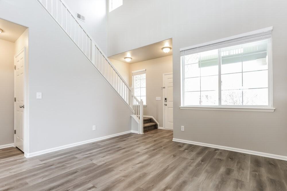 1162 S Fultondale Cir - Photo 6 of 17