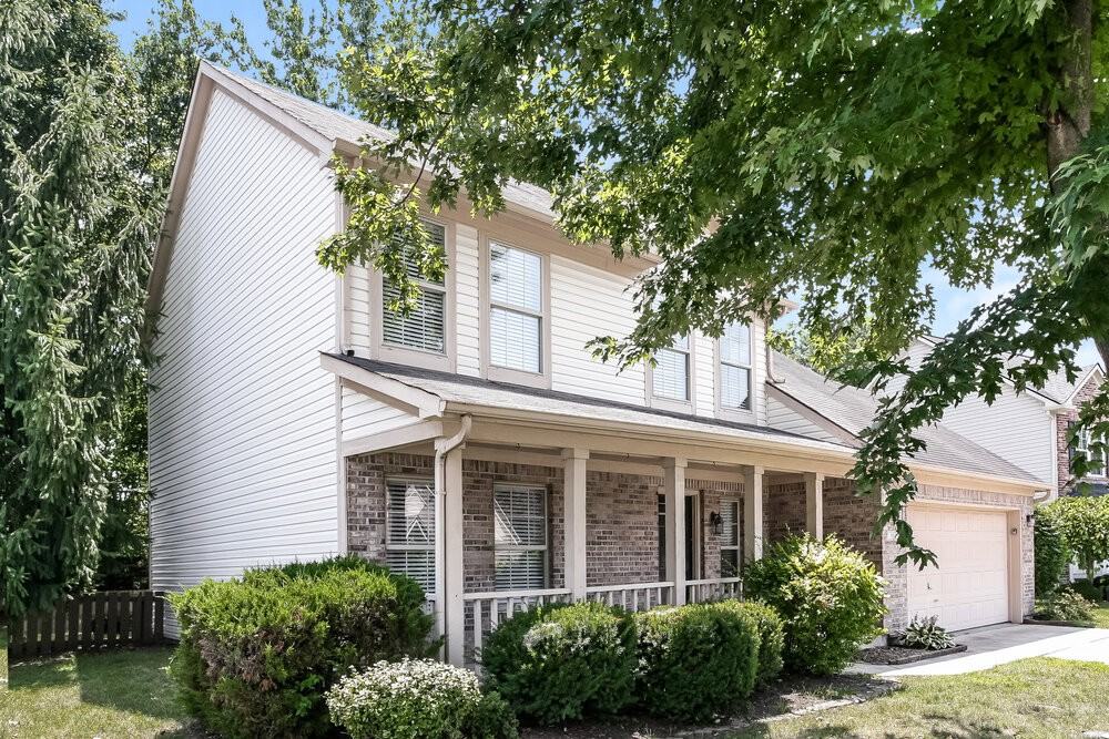 5805 Tanager Ln - Photo 4 of 17