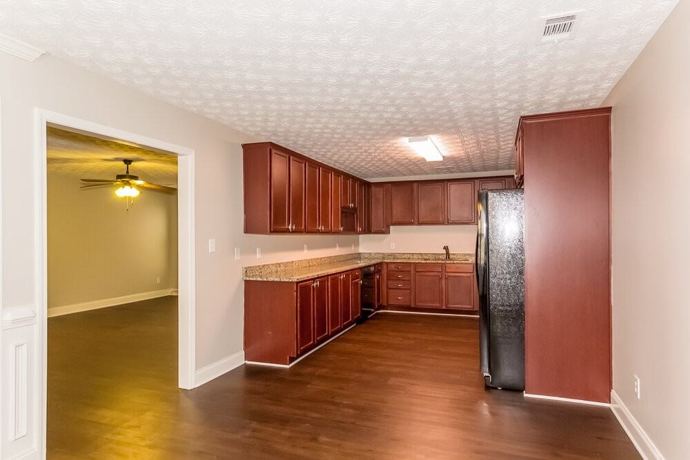 117 Daisy Cir - Photo 5 of 16