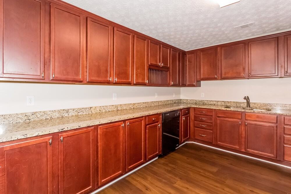 117 Daisy Cir - Photo 6 of 16