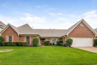 10198 Woodland Hills Dr - Photo 1 of 1