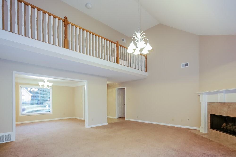 10198 Woodland Hills Dr - Photo 3 of 28