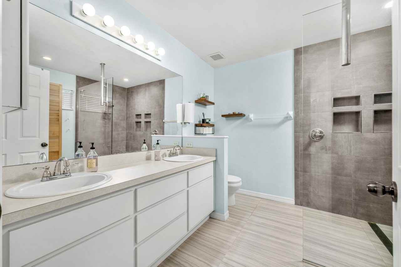 8725 Nw 9th Pl #1 - Photo 6 of 16