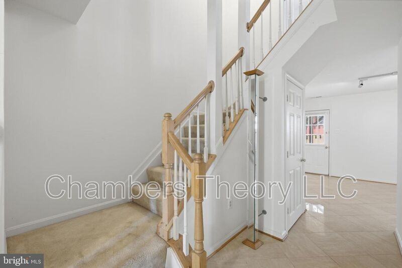 2449 Clover Field Cir - Photo 4 of 39