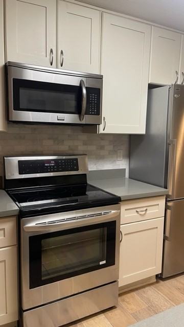 362 Euclid Ave #305 - Photo 3 of 32