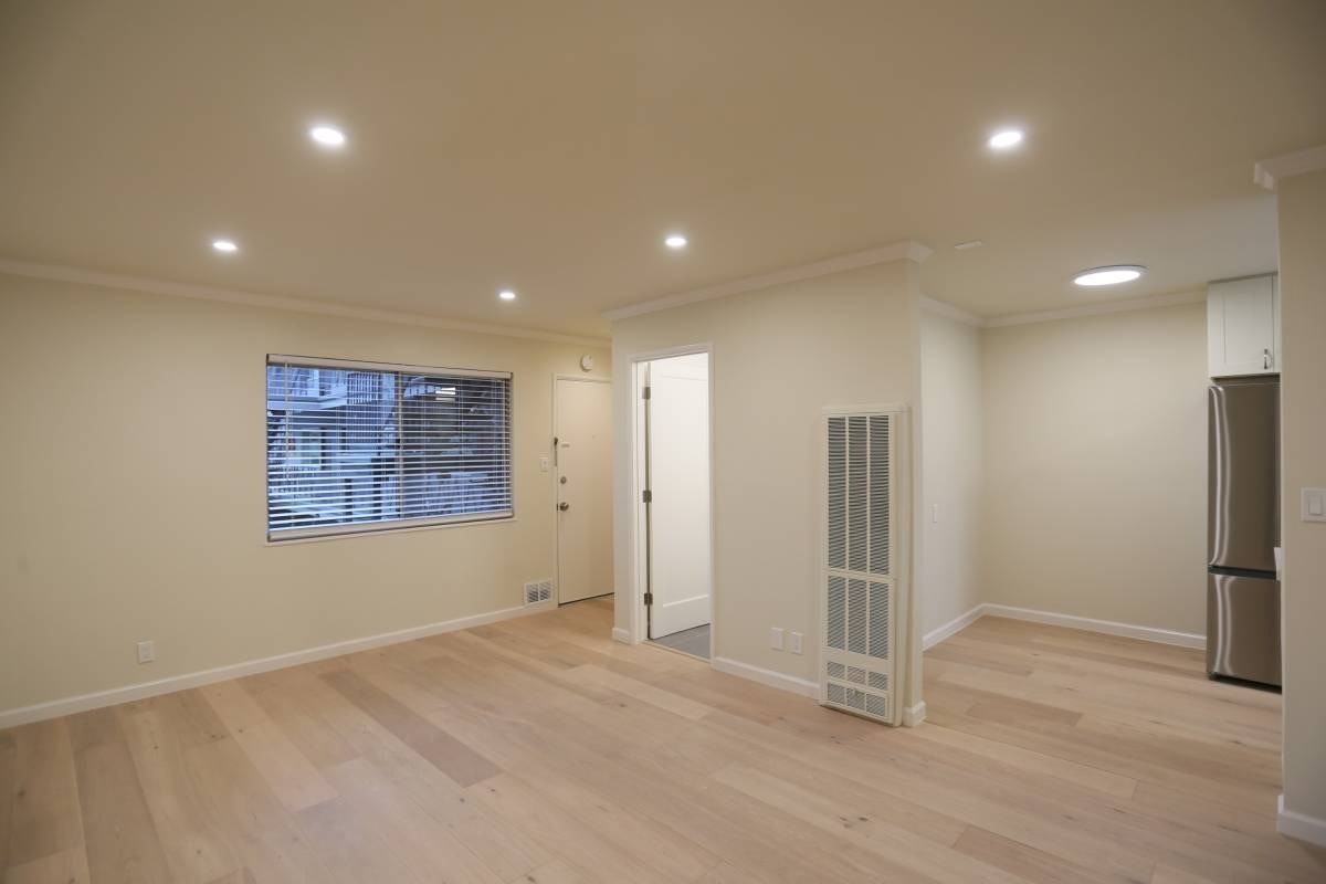 98 Vernon St #201 - Photo 6 of 8