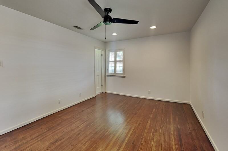 11029 Watterson Dr - Photo 6 of 17