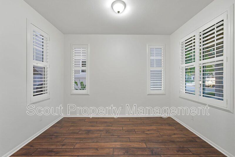 40026 Somerville Ln - Photo 4 of 31