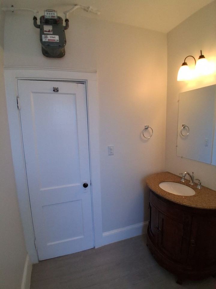 1185 Commonwealth Ave - Photo 7 of 9