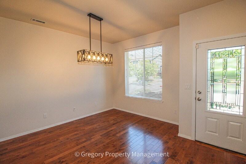 22924 42nd Dr Se - Photo 2 of 37