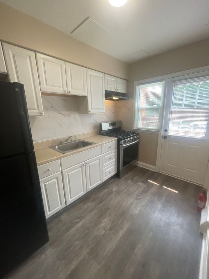 551 Welbrook Rd - Photo 4 of 45
