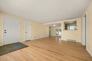 2140 Robin Dr - Photo 1 of 1