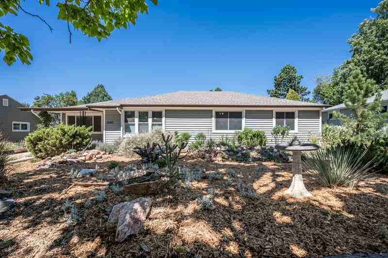 2140 Robin Dr
