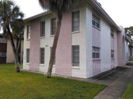 featured image of 471 76th Ave N #471-3
