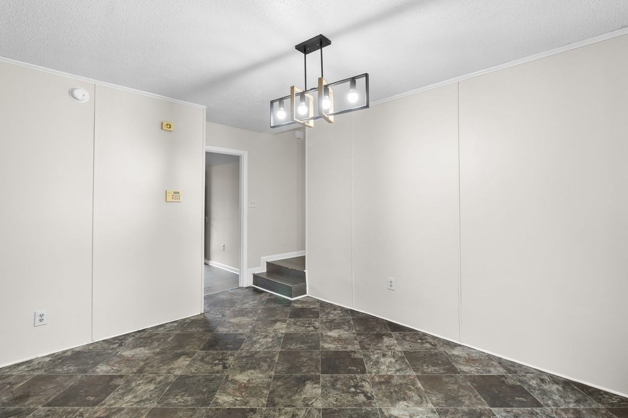 1493 Argon Ave #1 - Photo 5 of 18